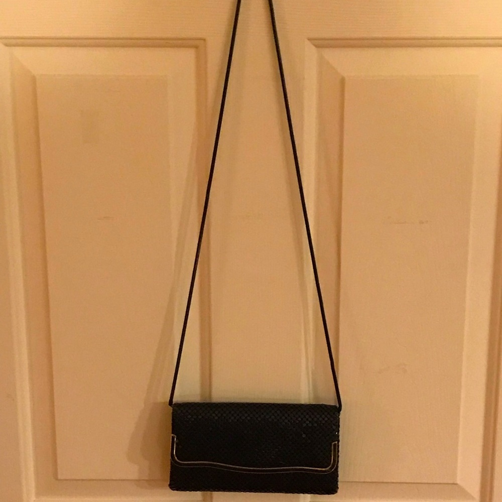 La Regale Ltd. purse